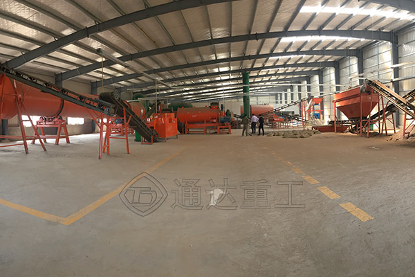 買一套高性價(jià)比有機(jī)肥設(shè)備，選擇靠譜生產(chǎn)廠家，服務(wù)質(zhì)量才跟得上