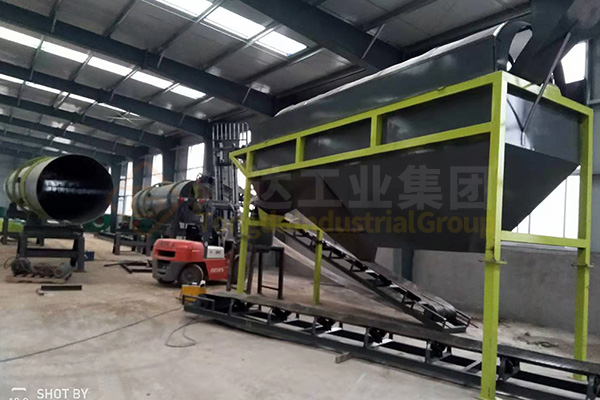 一套年產(chǎn)1萬(wàn)噸的復(fù)合肥生產(chǎn)線多少錢?復(fù)合肥生產(chǎn)設(shè)備價(jià)格投資費(fèi)用多少?