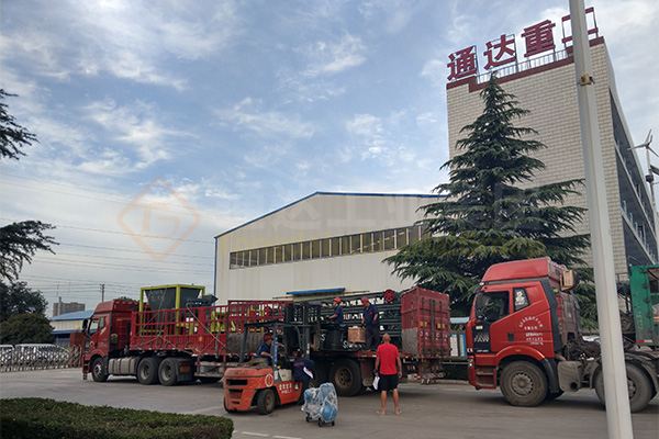 年產(chǎn)一萬噸牛糞有機(jī)肥設(shè)備多少錢?全套牛糞有機(jī)肥機(jī)器有哪些?