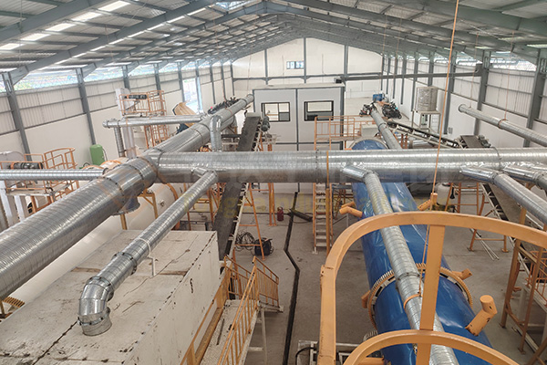 畜禽糞便有機(jī)肥設(shè)備廠家報(bào)價(jià)多少錢一套?有機(jī)肥設(shè)備如何有效解決禽獸糞便污染?