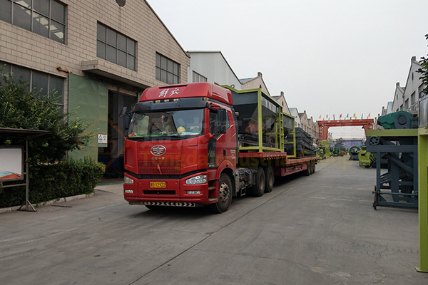 小型有機(jī)肥生產(chǎn)設(shè)備多少錢?有機(jī)肥最簡(jiǎn)單小型生產(chǎn)線配置價(jià)格費(fèi)用