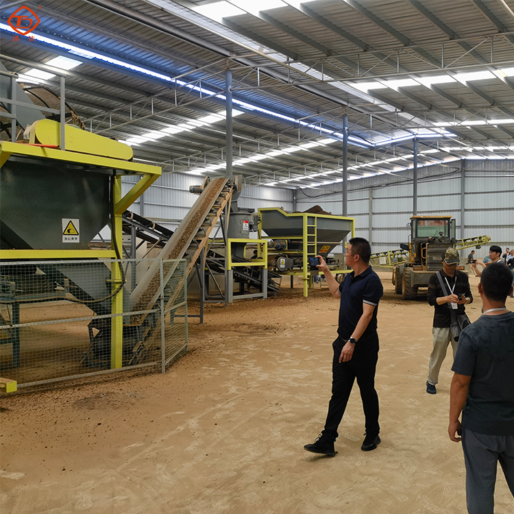 豬糞處理有機(jī)肥全套設(shè)備有哪些?價(jià)格多少